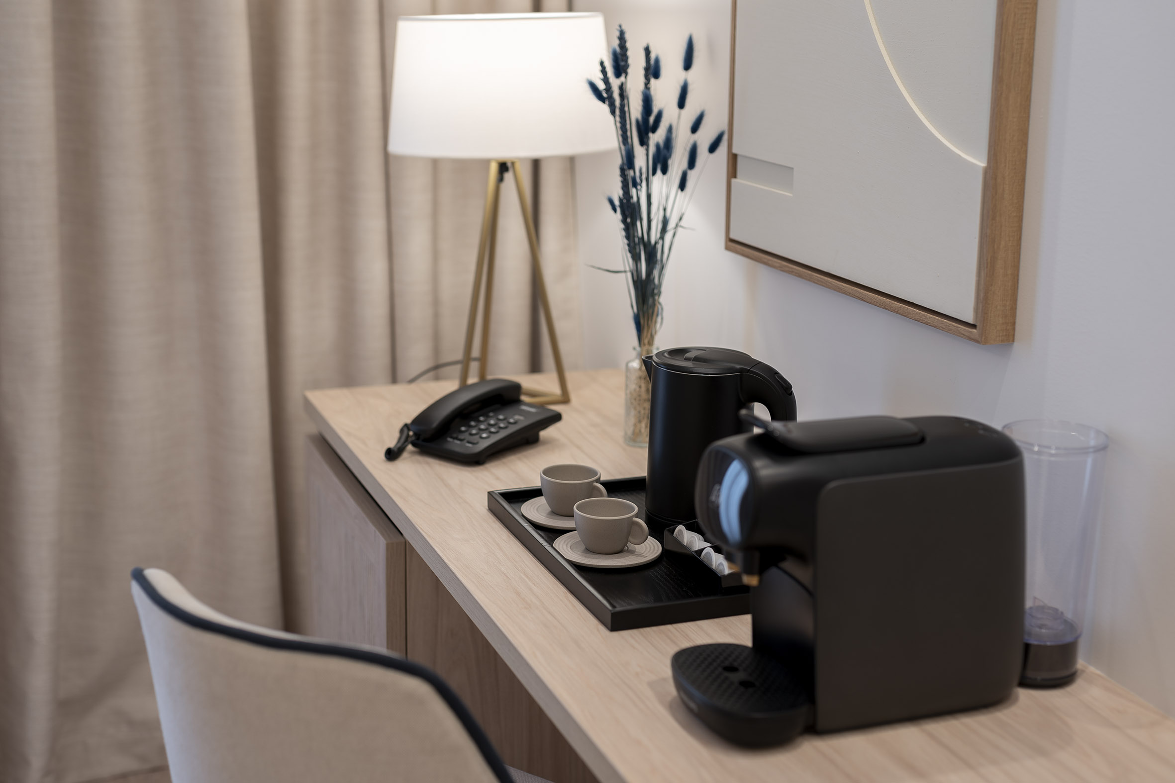 room_image.entity.field_media_image.entity.title.value room_image.entity.field_media_image.entity.alt.value